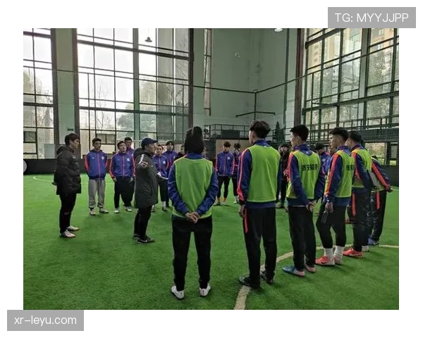 意大利足协开设精英教练课程，模块包括“现代阵型下的球员个体培养”